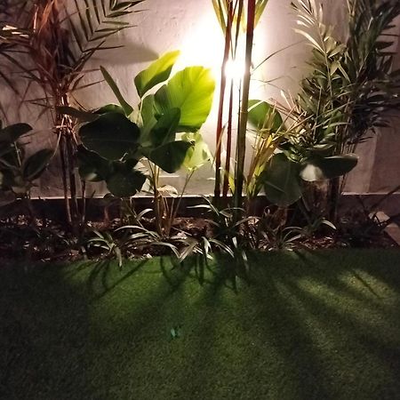 Kutus Bali Guesthouse Sanur  Ngoại thất bức ảnh