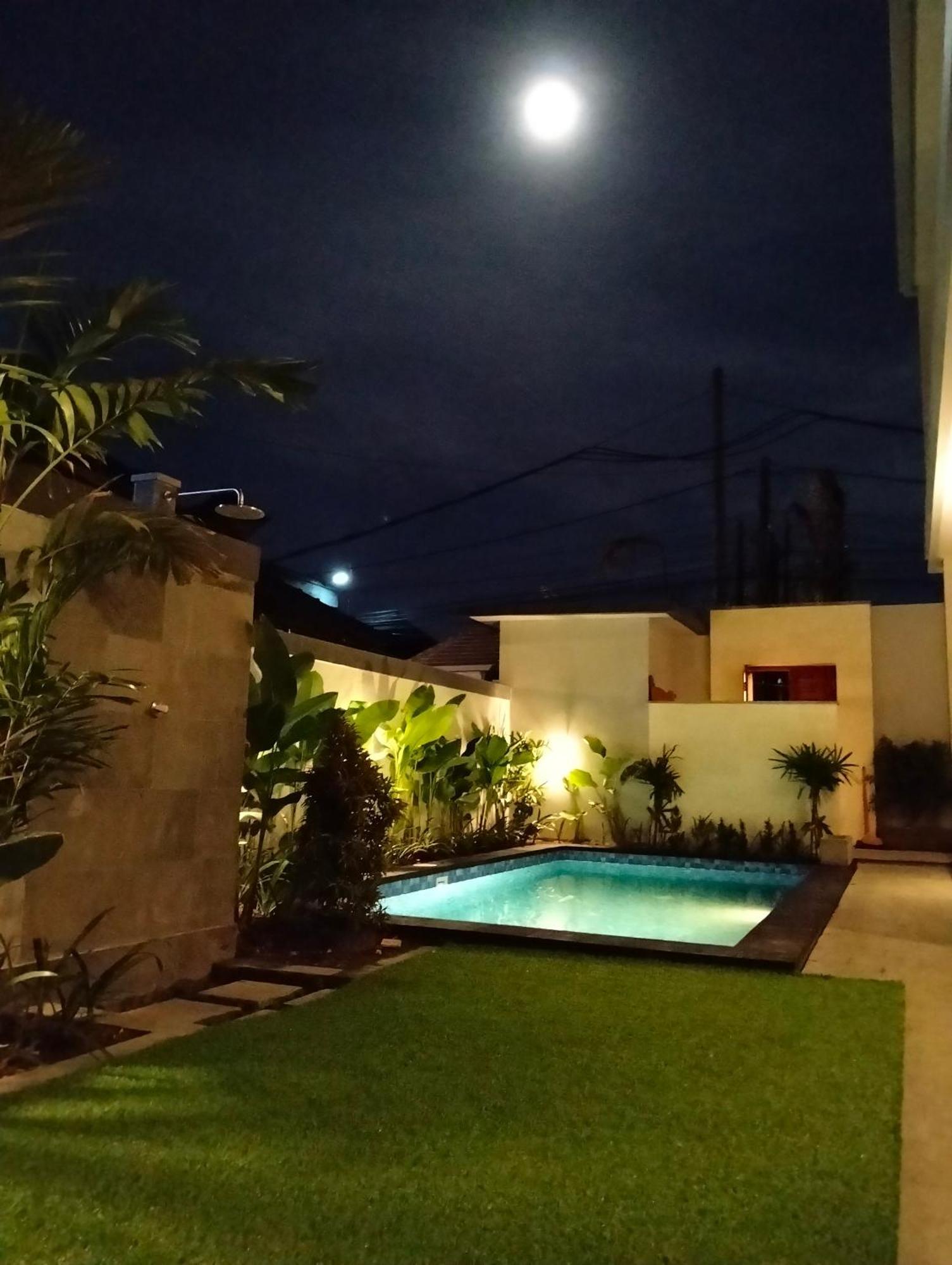 Kutus Bali Guesthouse Sanur  Ngoại thất bức ảnh