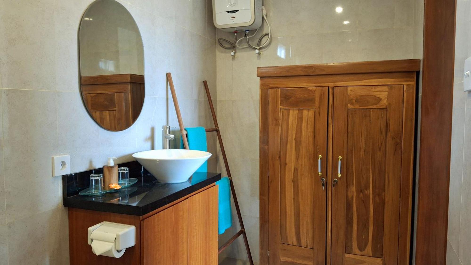 Kutus Bali Guesthouse Sanur  Ngoại thất bức ảnh