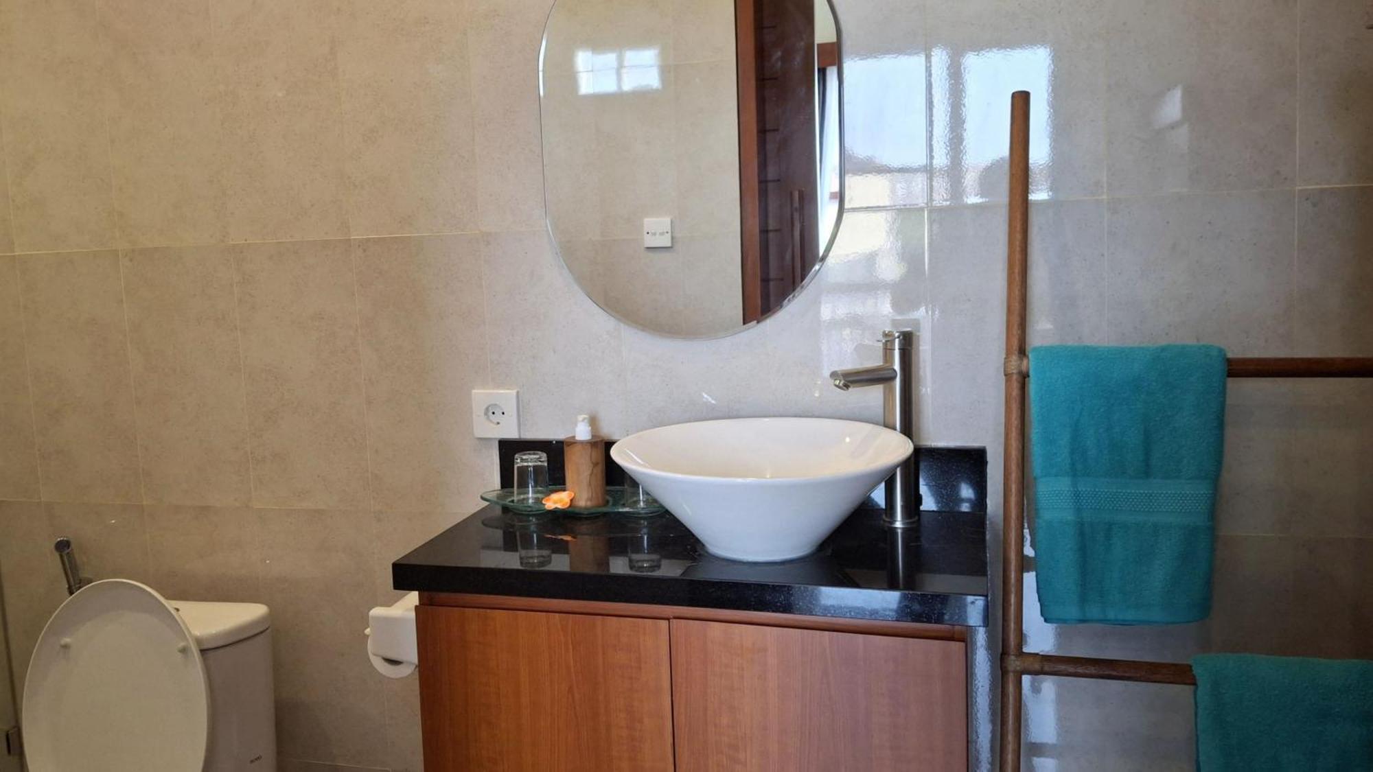 Kutus Bali Guesthouse Sanur  Ngoại thất bức ảnh